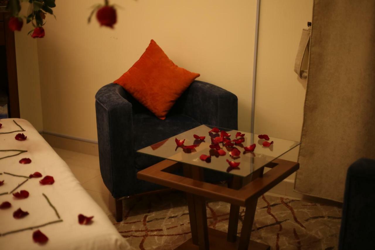 אפרטהוטל אל-מדינה Reef Al Madina Furnished Units מראה חיצוני תמונה